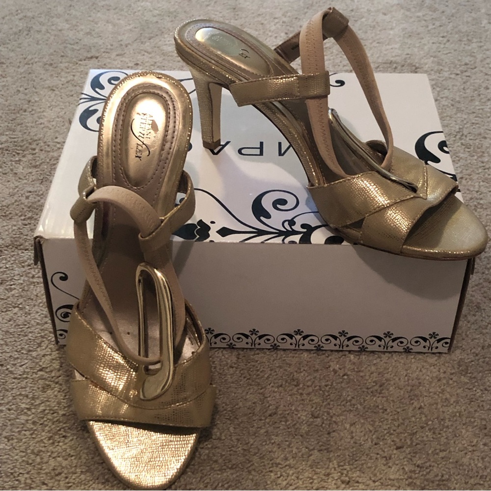 Alfani Step N Flex Gold Open Toe Slingback